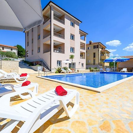 Stancija Amorozo 5 - Apartment N. 7 Poreč Eksteriør bilde
